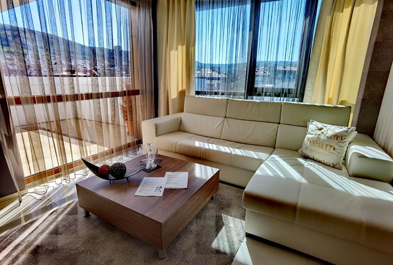 Hotel Acktion Shumen Bagian luar foto