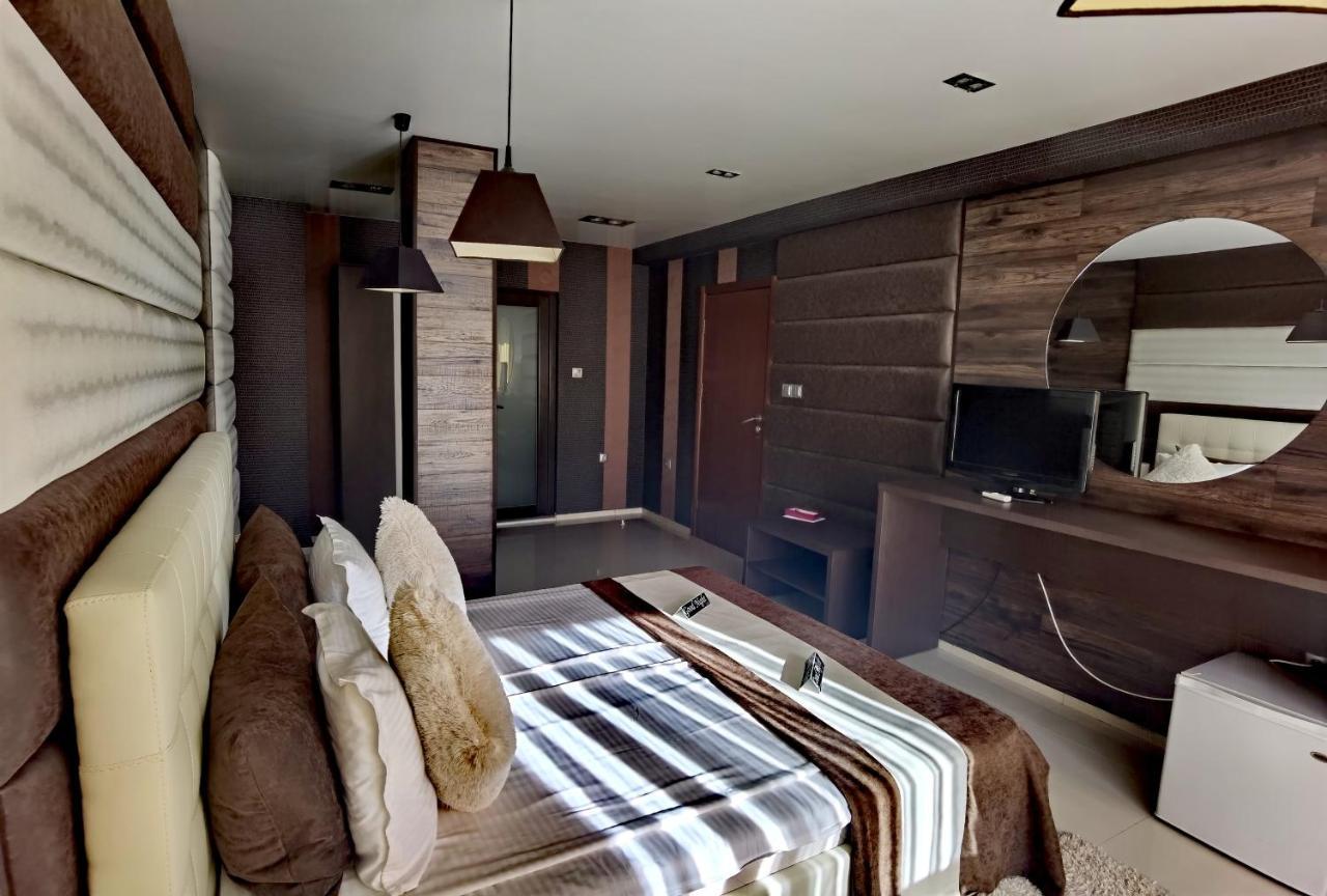 Hotel Acktion Shumen Bagian luar foto