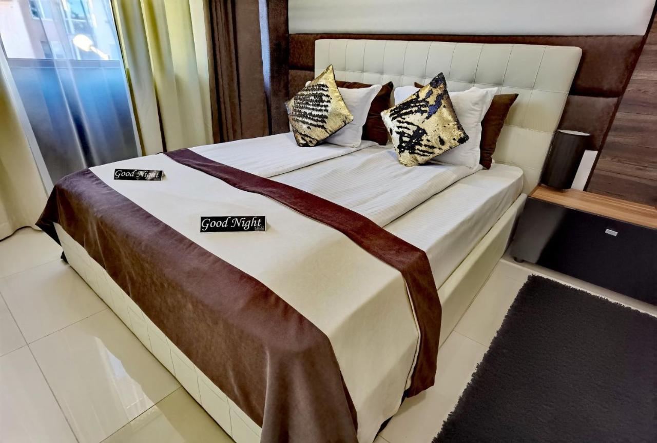 Hotel Acktion Shumen Bagian luar foto