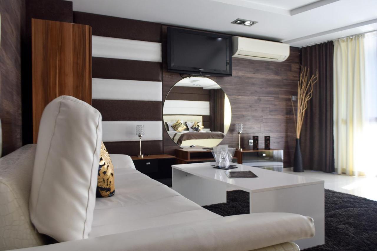 Hotel Acktion Shumen Bagian luar foto